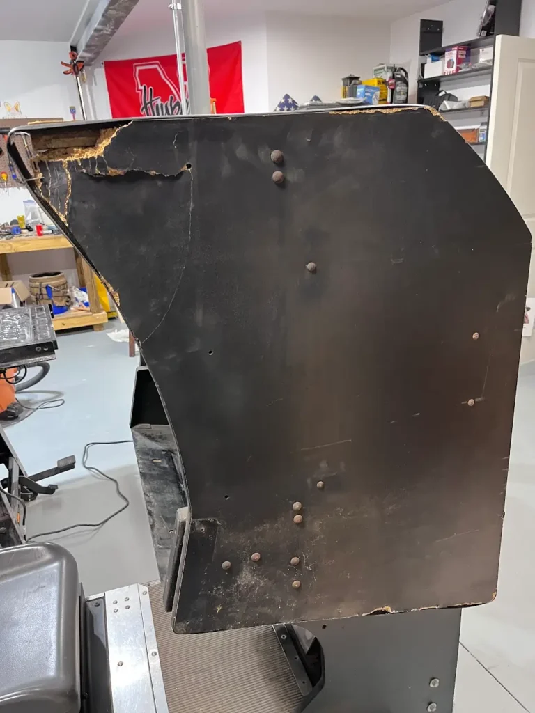 Broken Daytona USA Twin cab side panel