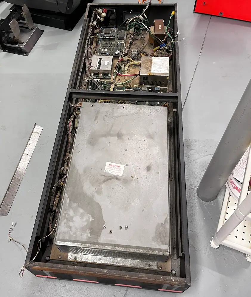 Daytona USA Model 2 board metal housing